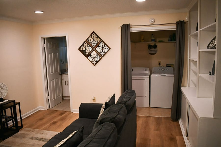 Furnished Finder property 819968_1 photo 9