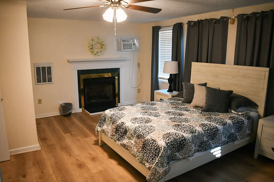 Furnished Finder property 819968_1 photo 11