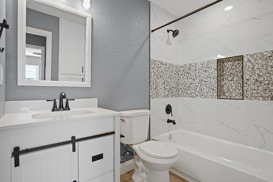 Furnished Finder property 820001_1 photo 6