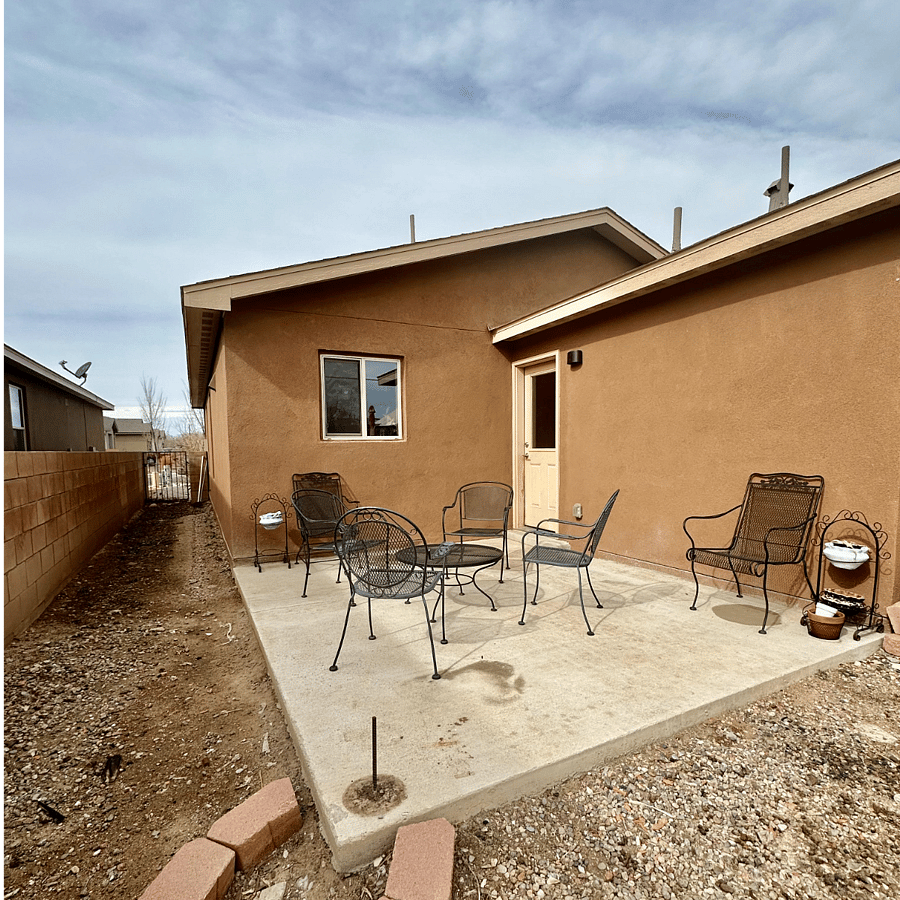Furnished Finder property 820010_1 photo 4