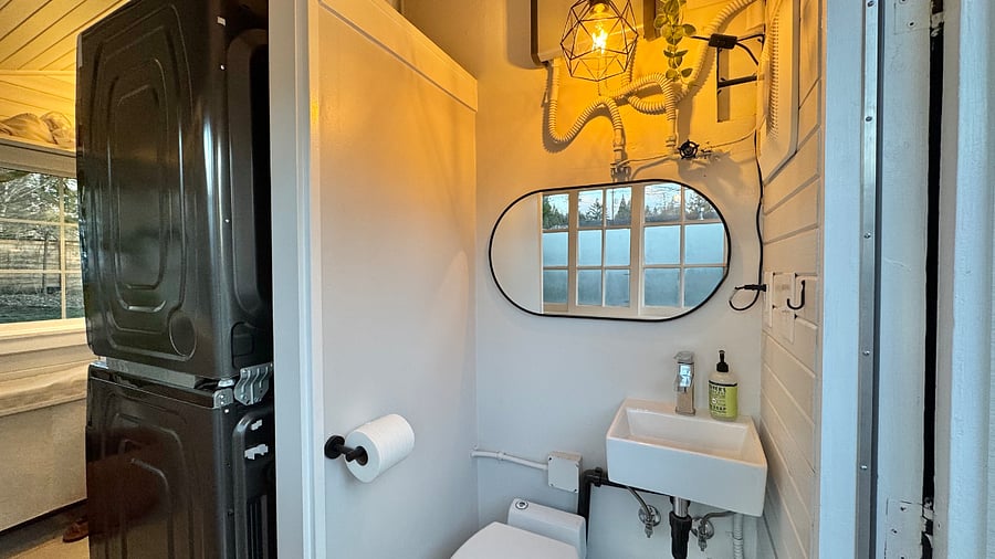 Furnished Finder property 820017_1 photo 14