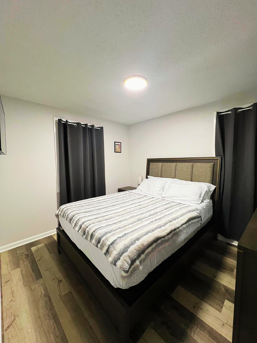 Bedroom 1 - Front