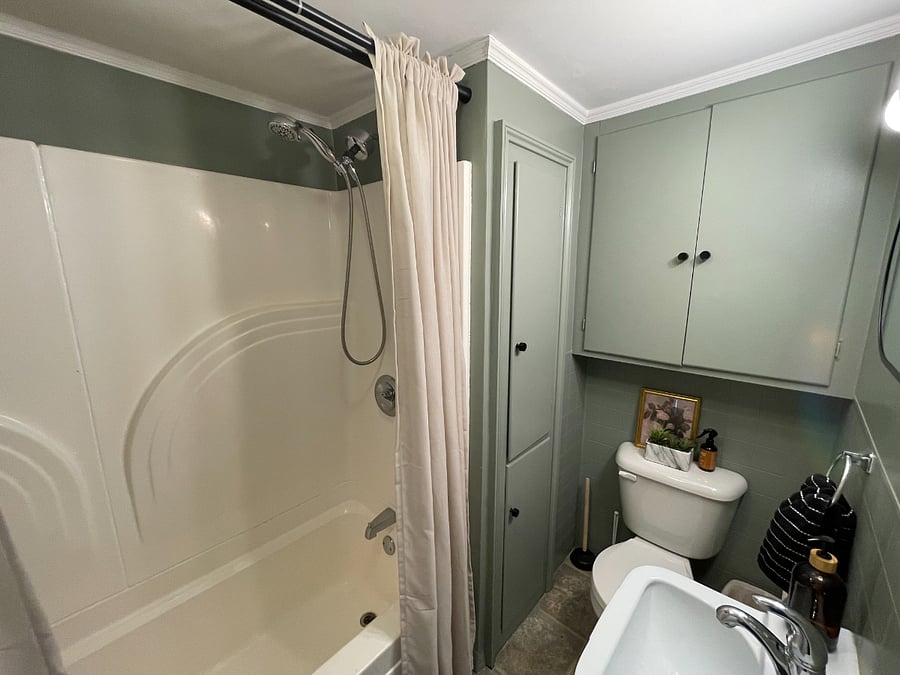 Furnished Finder property 820057_1 photo 17