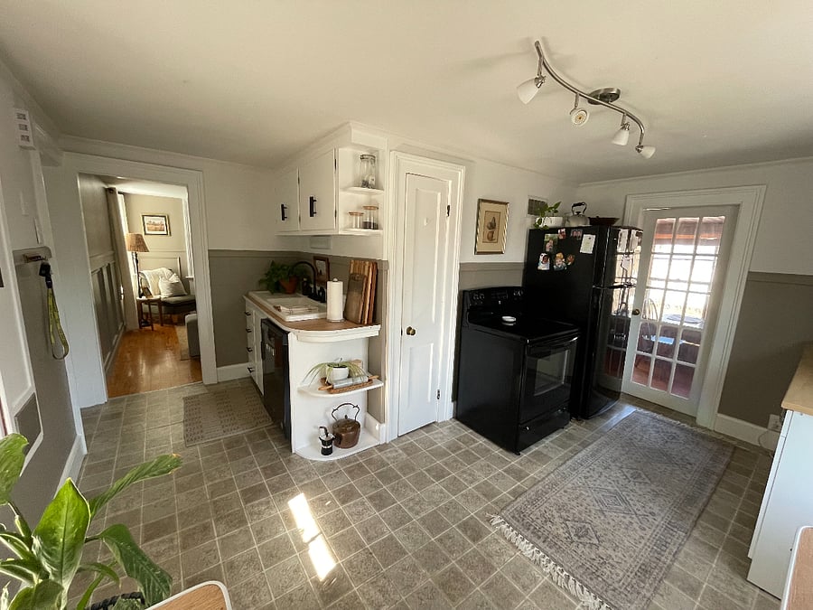 Furnished Finder property 820057_1 photo 13