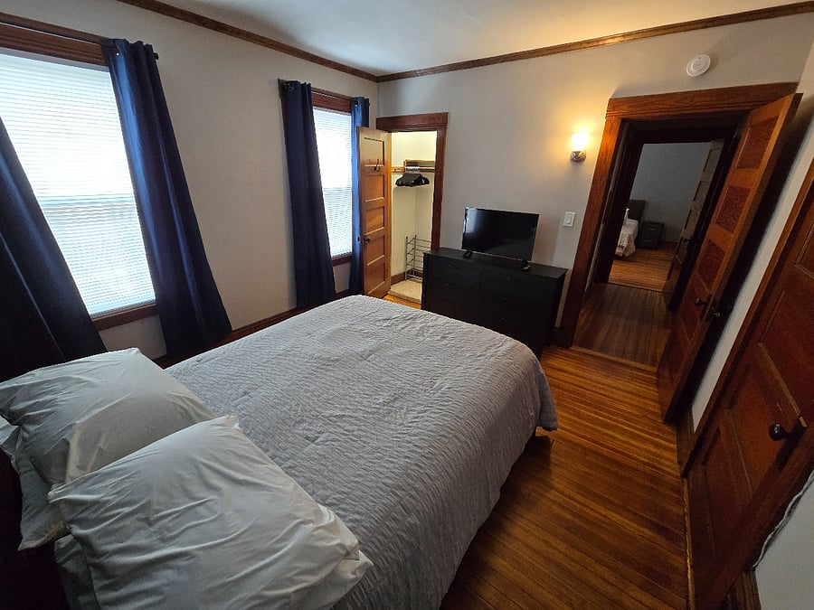 Furnished Finder property 820071_1 photo 9