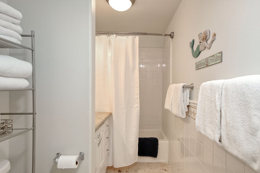 Furnished Finder property 820080_1 photo 17