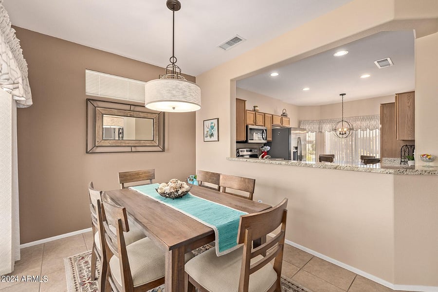 Furnished Finder property 820086_1 photo 7