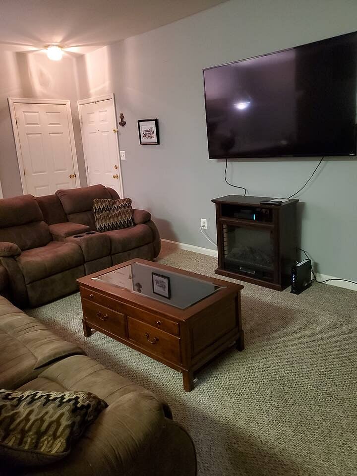 Furnished Finder property 820093_1 photo 3