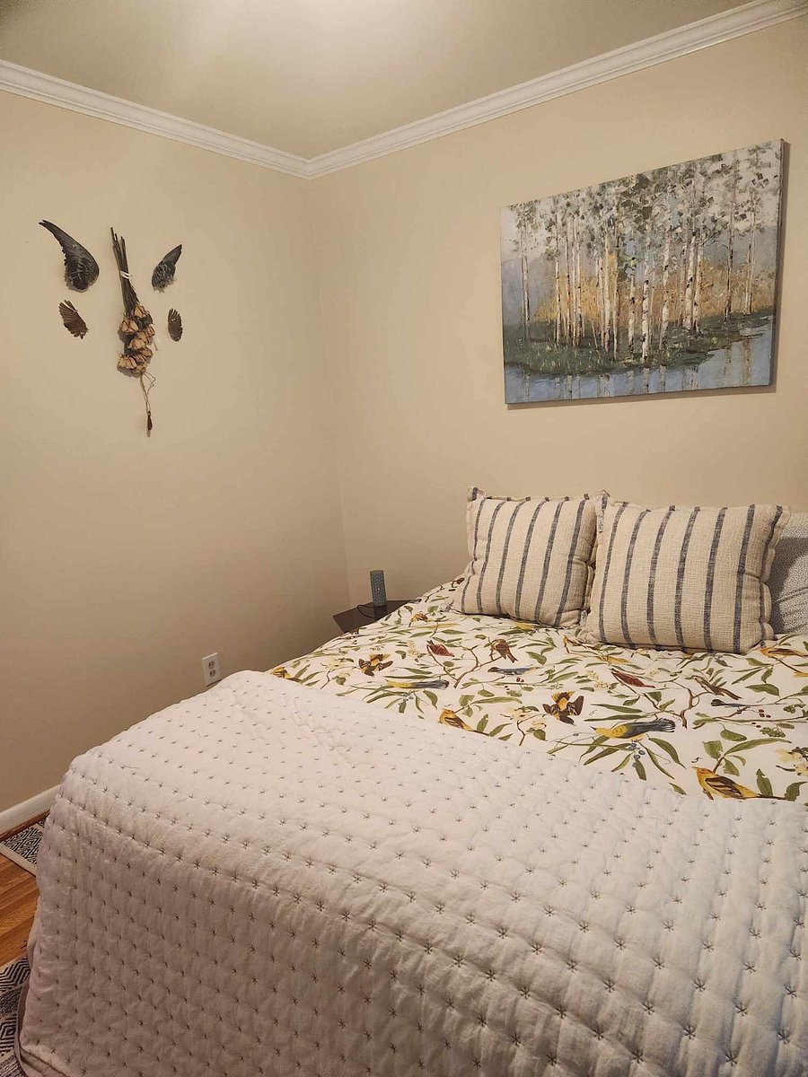 Furnished Finder property 820109_1 photo 24