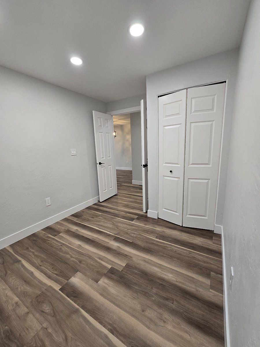 Furnished Finder property 820125_1 photo 18