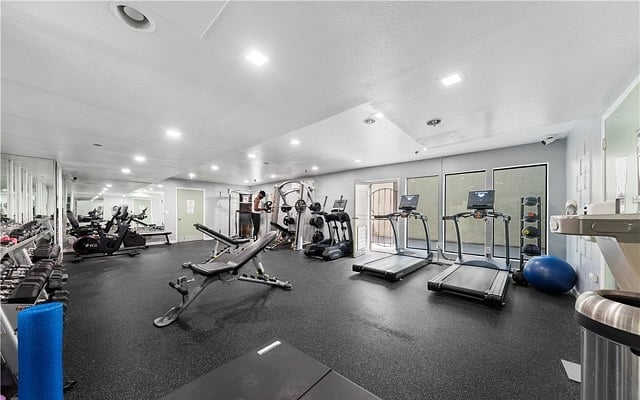 Furnished Finder property 820154_1 photo 11