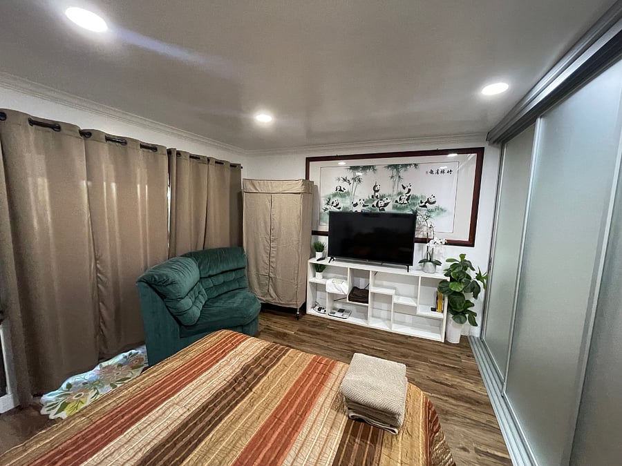 Furnished Finder property 820154_1 photo 30