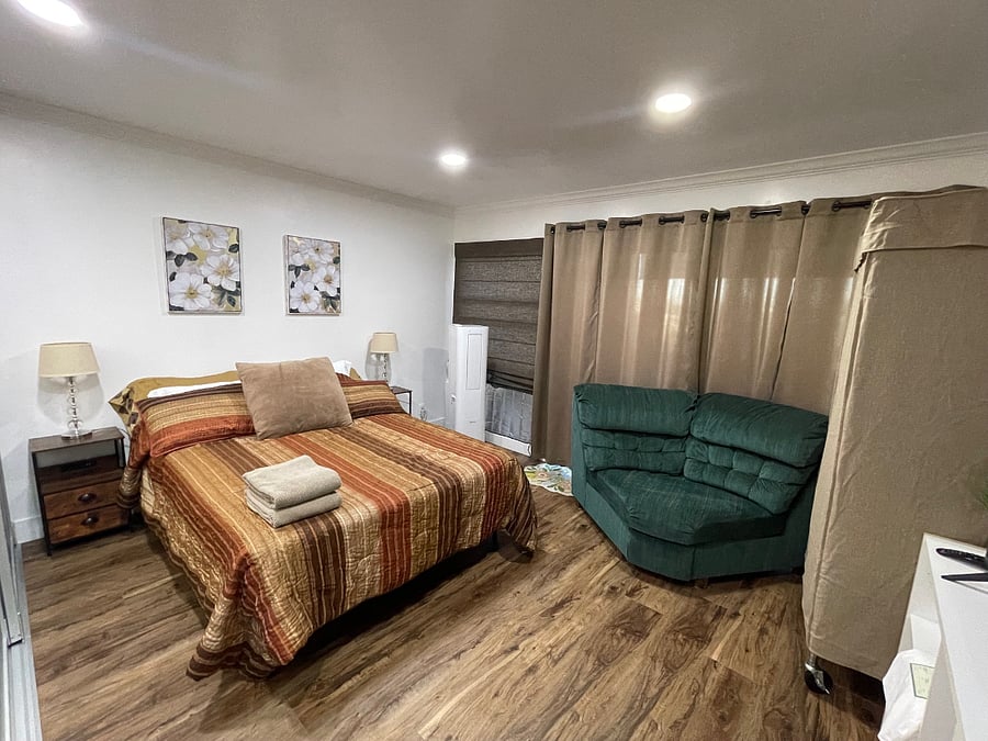 Furnished Finder property 820154_1 photo 31