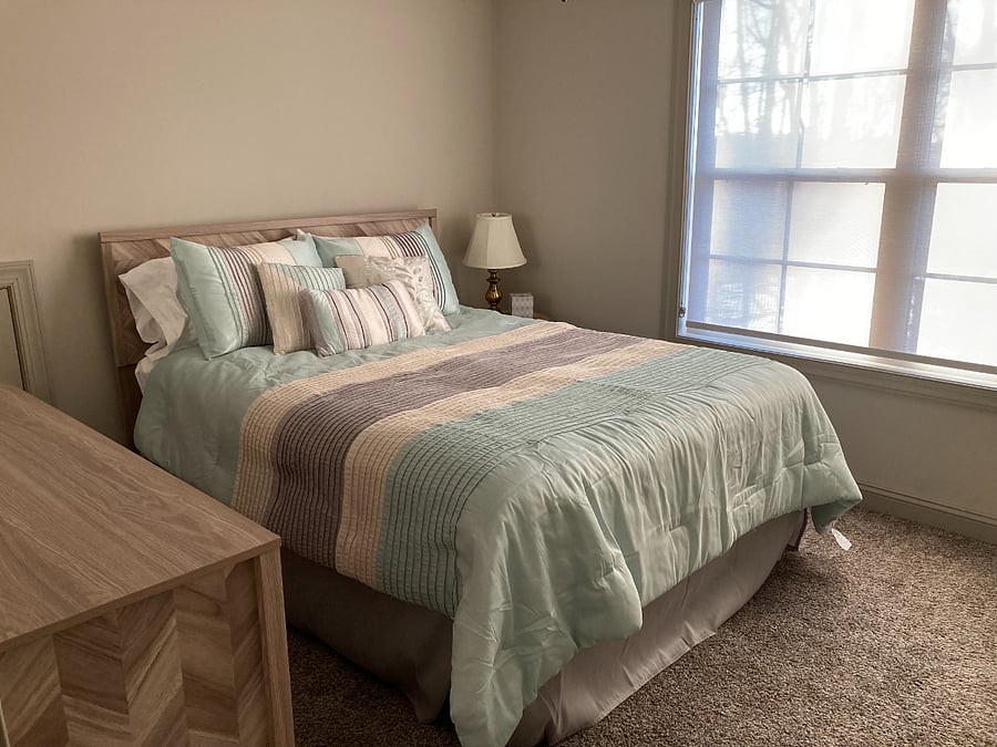 Furnished Finder property 820165_1 photo 18