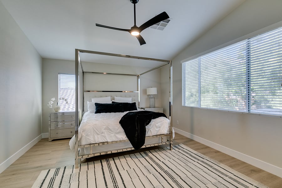 Primary suite with king bed