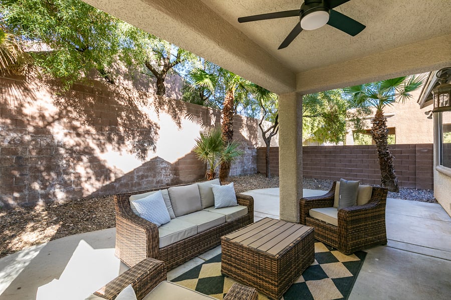 Covered Patio with fan/light