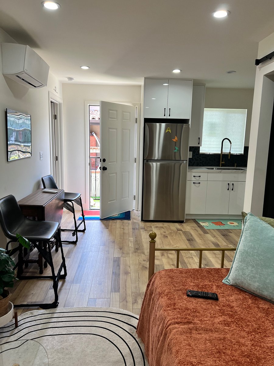 Furnished Finder property 820233_1 photo 3