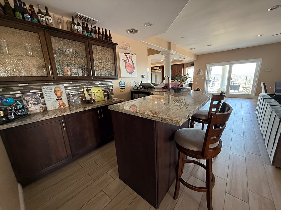 Bar in house