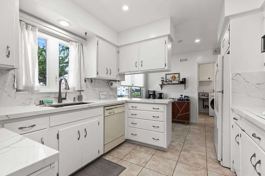 Furnished Finder property 820276_1 photo 5