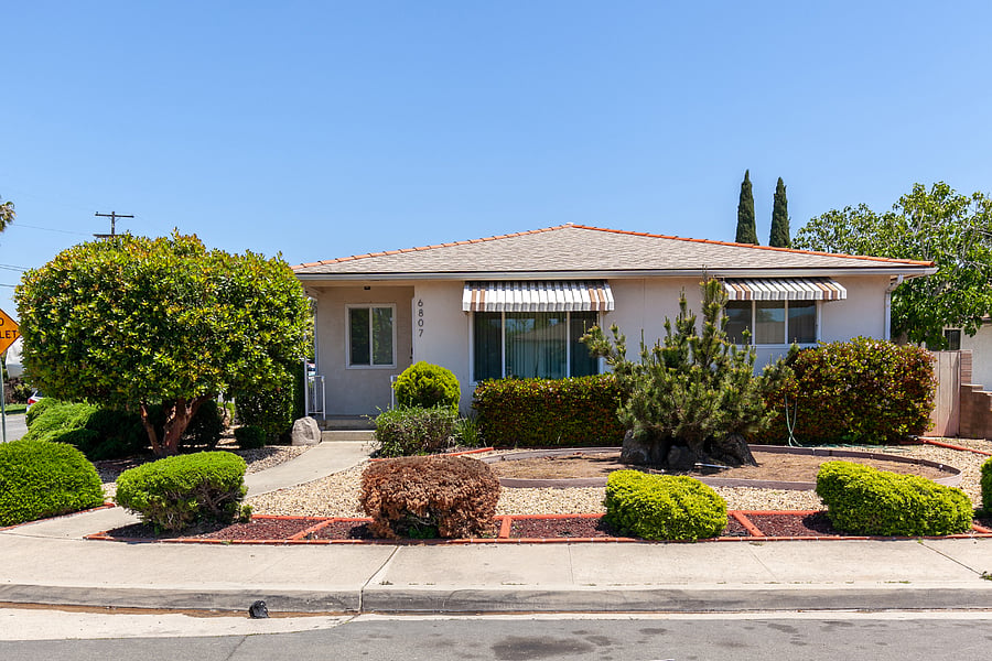 Furnished Finder property 820276_1 photo 18