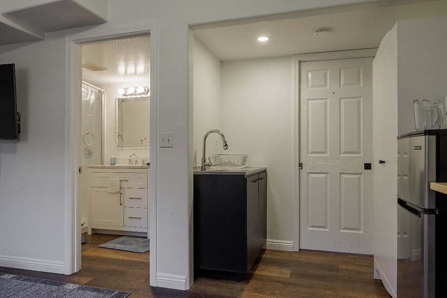 Furnished Finder property 820294_1 photo 11