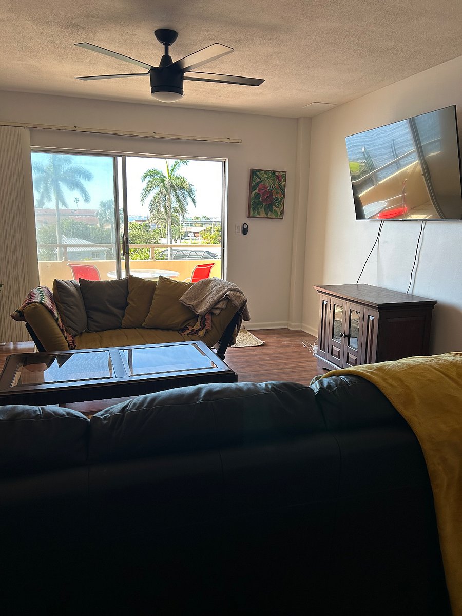 Furnished Finder property 820301_1 photo 3
