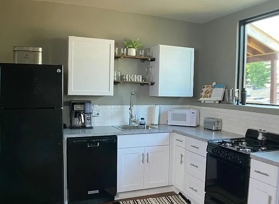 Furnished Finder property 820317_1 photo 4