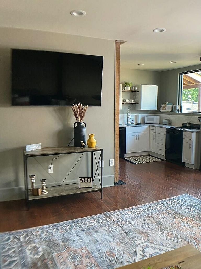 Furnished Finder property 820317_1 photo 16