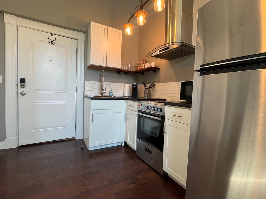Furnished Finder property 820317_2 photo 8