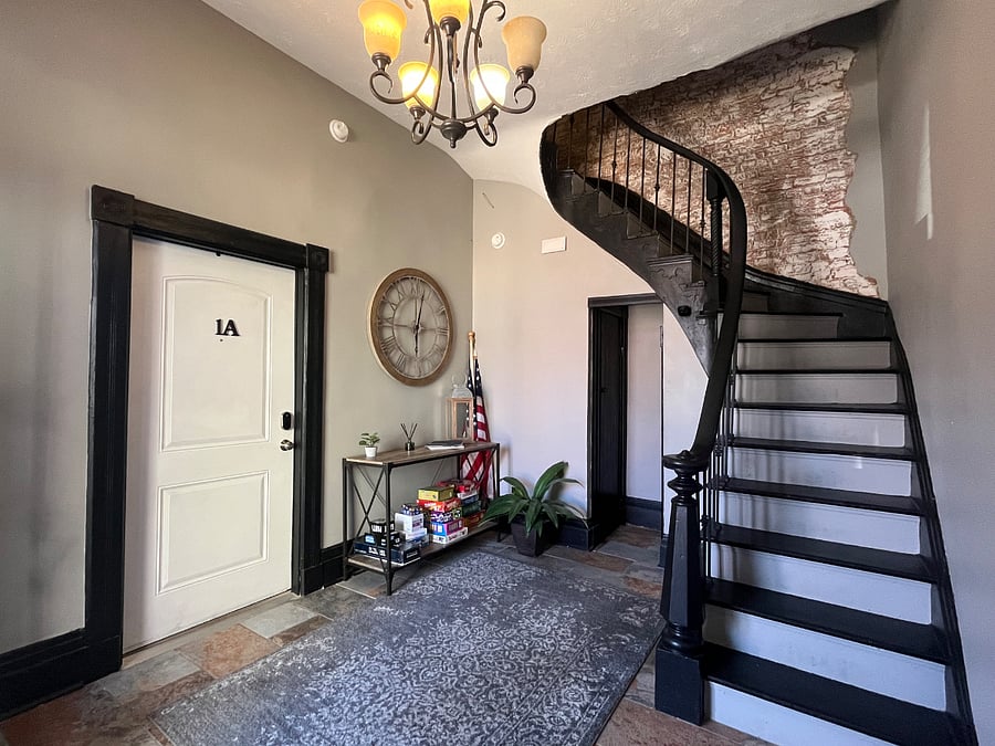 Furnished Finder property 820317_2 photo 17