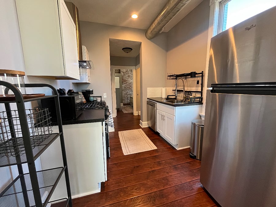 Furnished Finder property 820317_3 photo 12