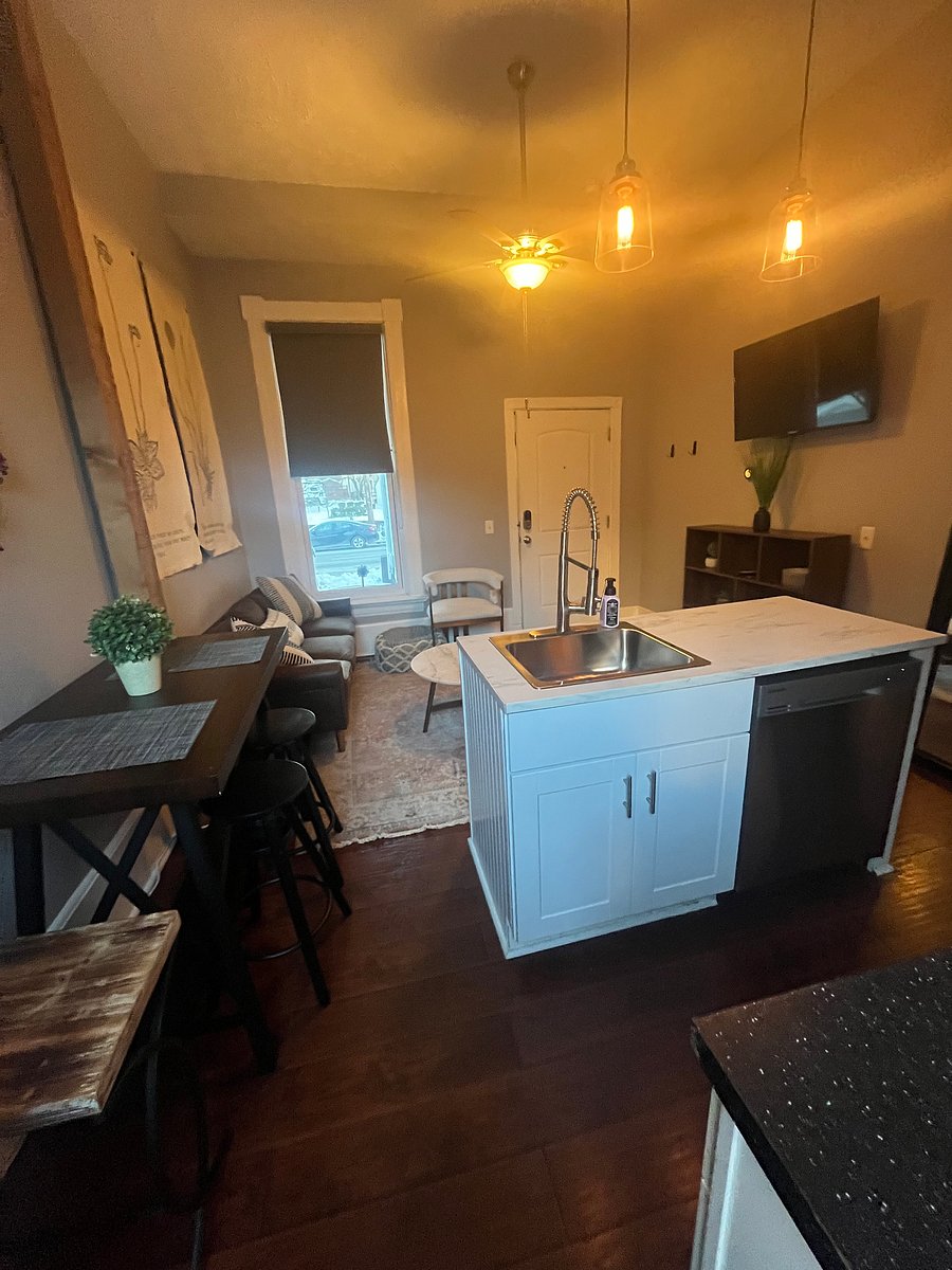Furnished Finder property 820317_4 photo 20