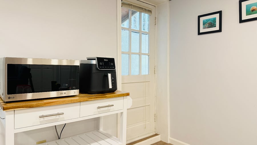 Furnished Finder property 820331_1 photo 7