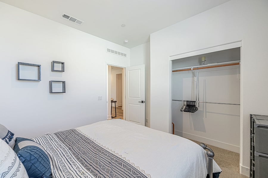 Furnished Finder property 820401_1 photo 20