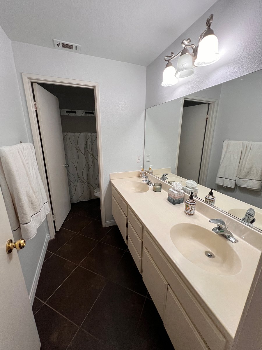 Furnished Finder property 820458_1 photo 6