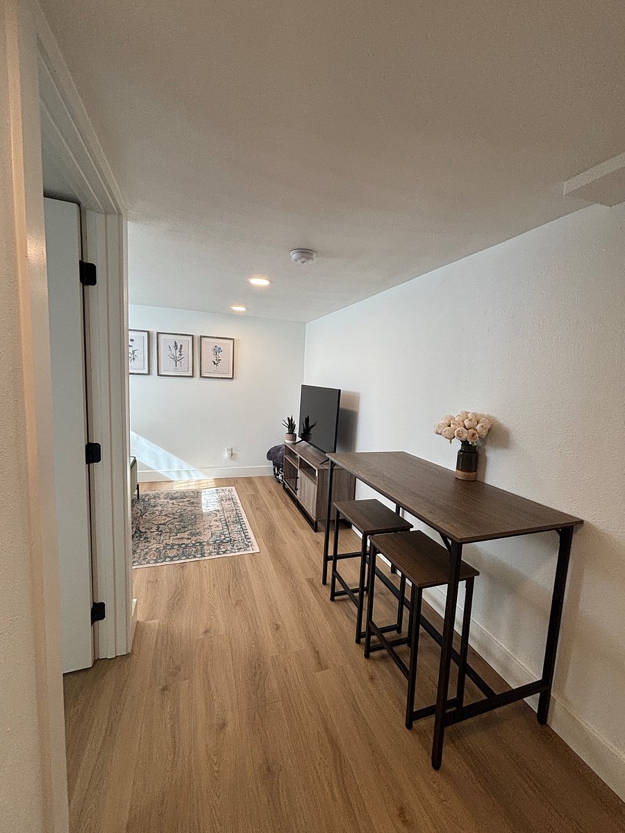 Furnished Finder property 820466_1 photo 6