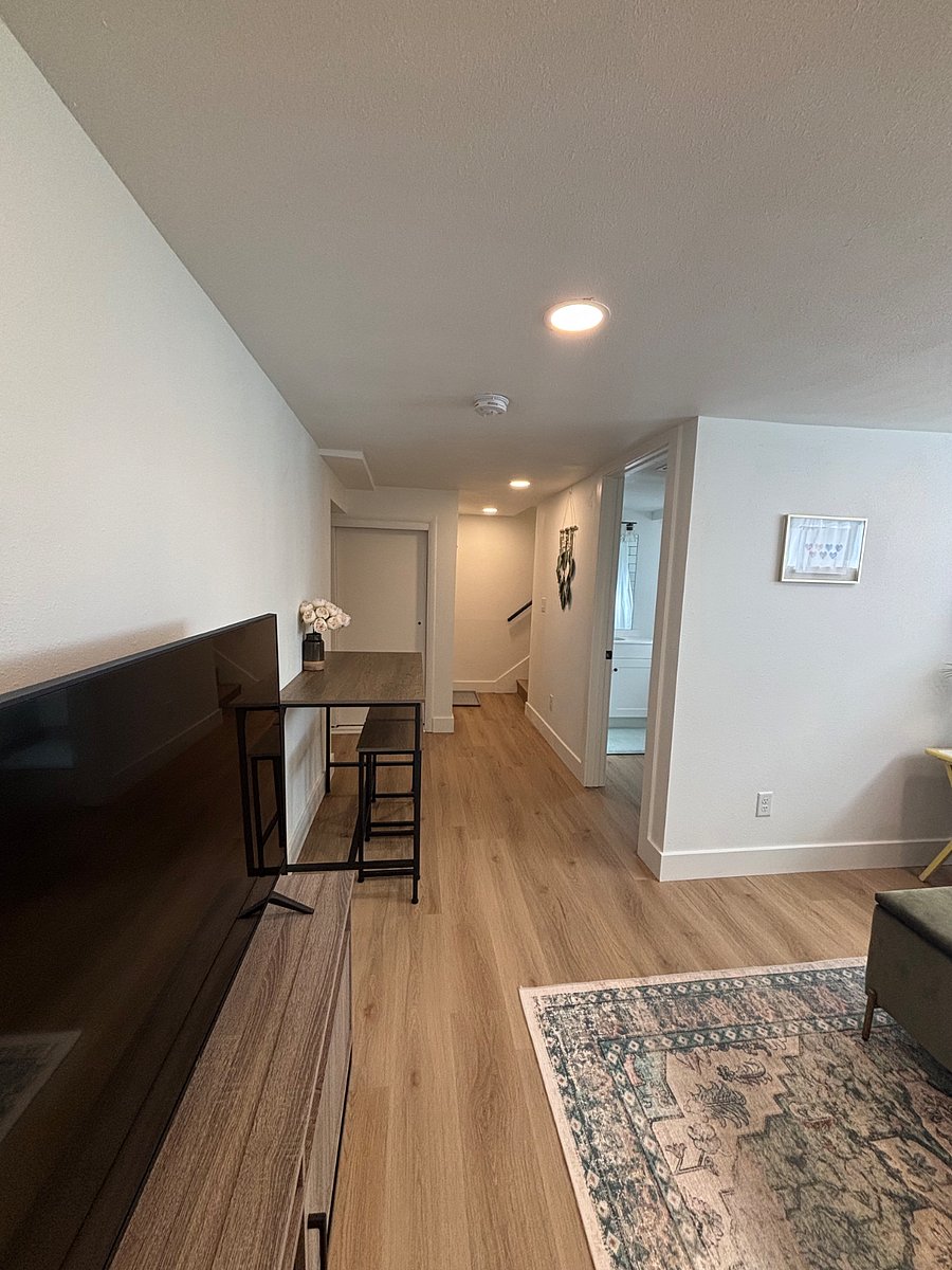 Furnished Finder property 820466_1 photo 9