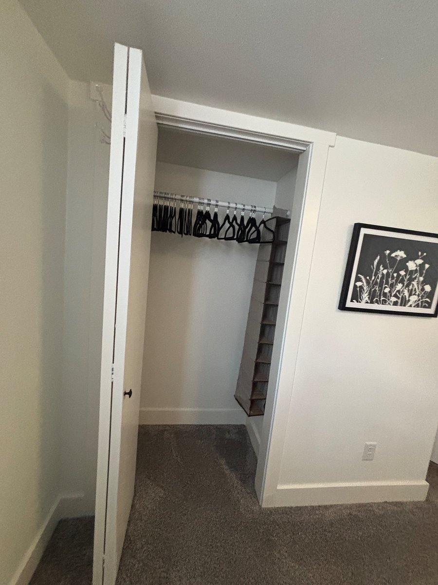 Furnished Finder property 820466_1 photo 17