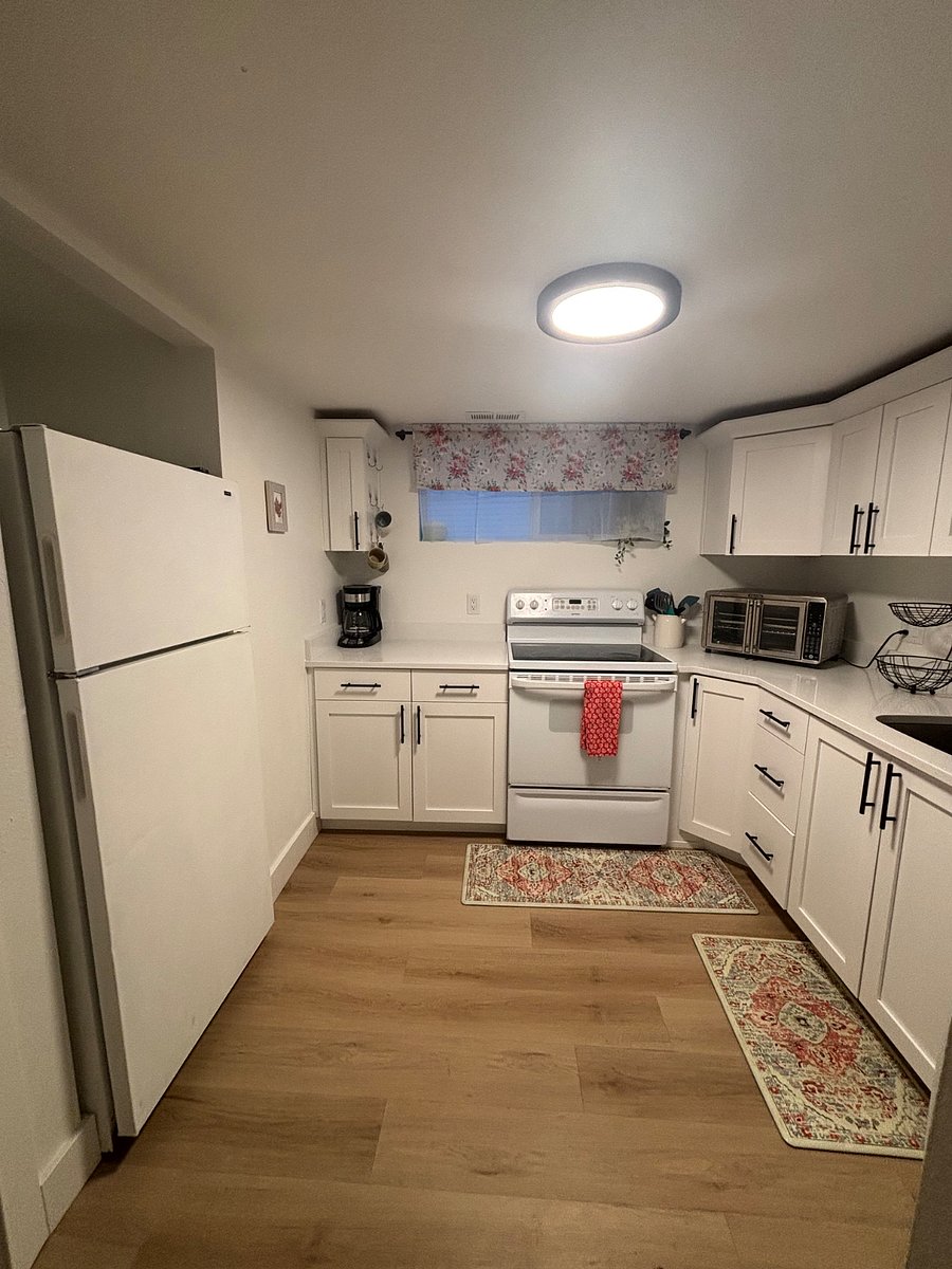 Furnished Finder property 820466_1 photo 14