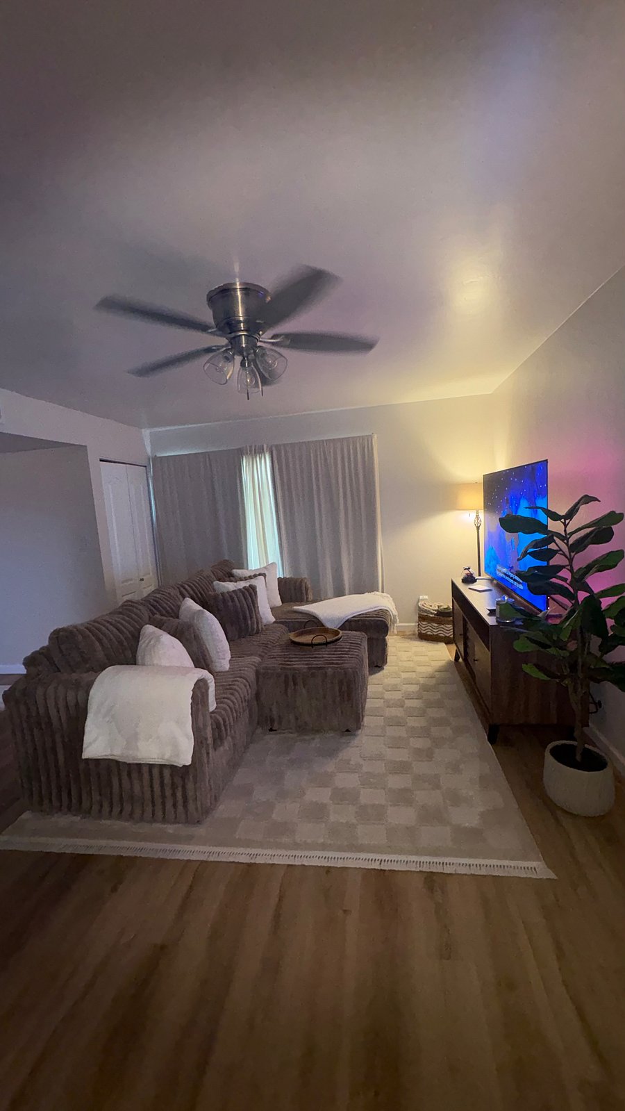 Furnished Finder property 820473_1 photo 9