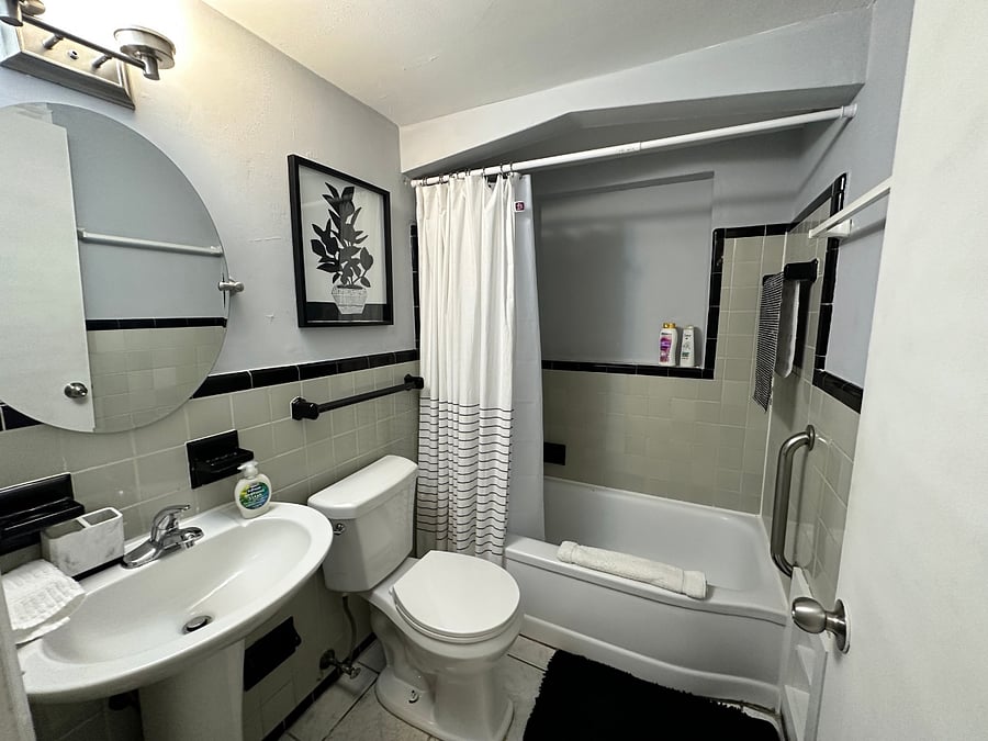 Furnished Finder property 820487_1 photo 6