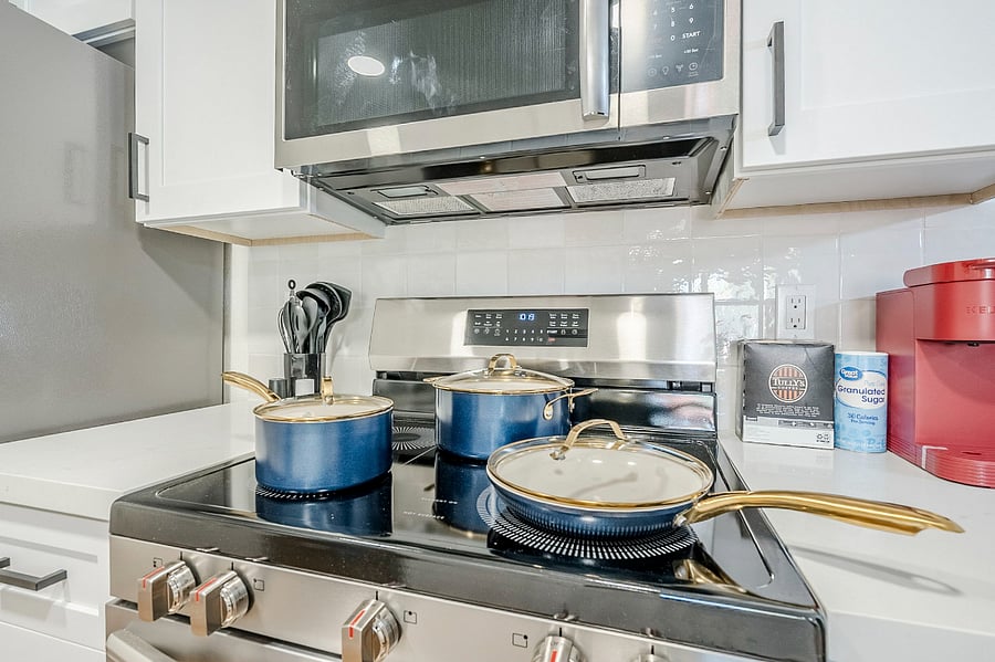 Furnished Finder property 820489_1 photo 13