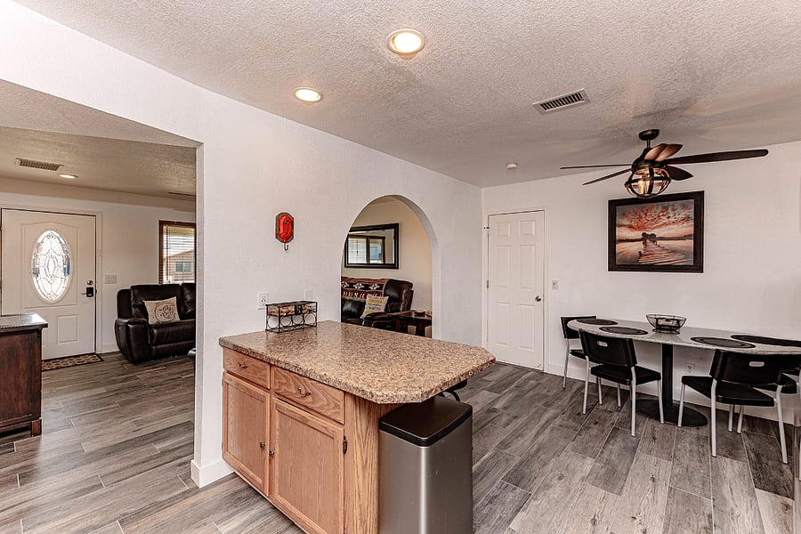 Furnished Finder property 820501_1 photo 5