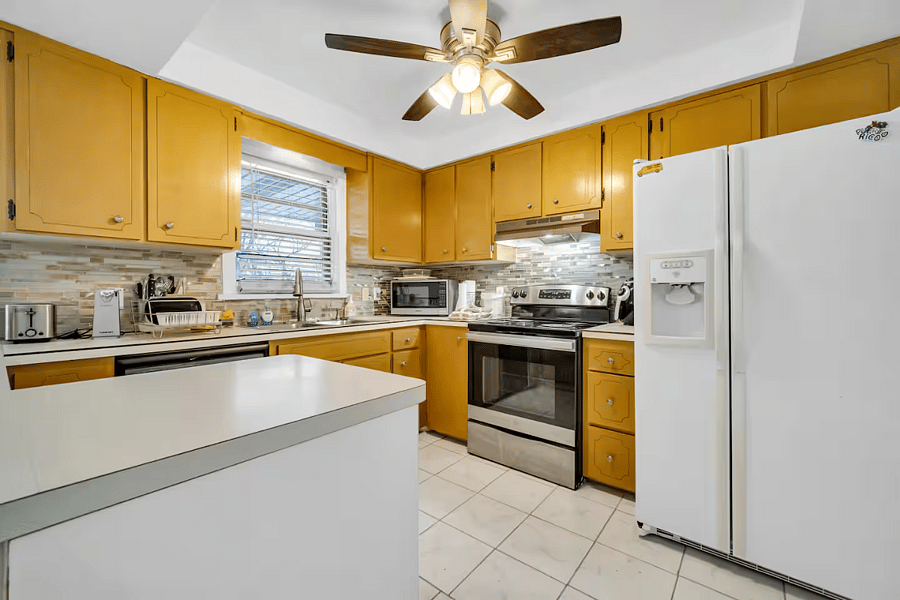Furnished Finder property 820503_1 photo 12