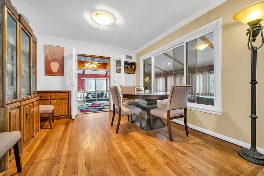 Furnished Finder property 820503_1 photo 9