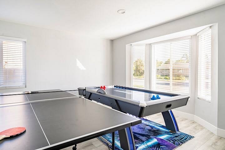 Furnished Finder property 820531_2 photo 15
