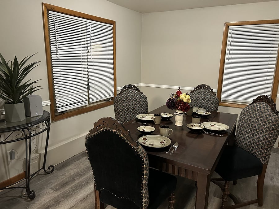 Furnished Finder property 820600_1 photo 7