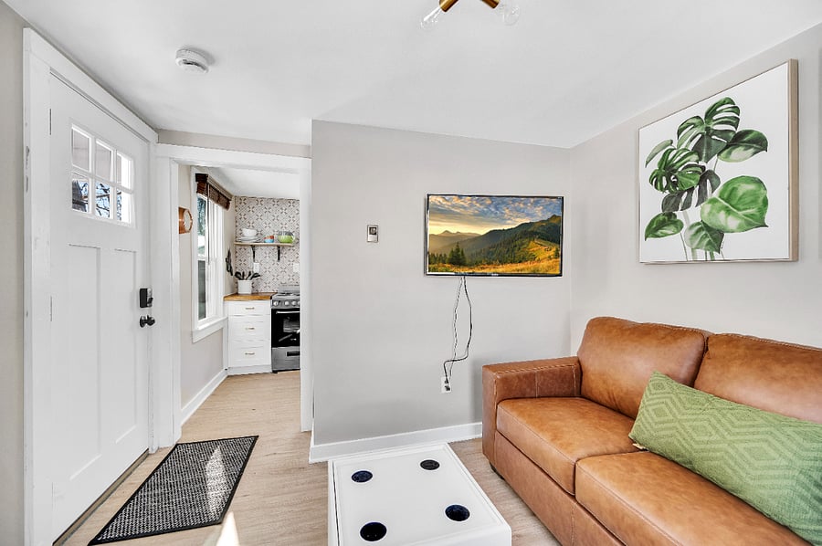 Furnished Finder property 820615_1 photo 9