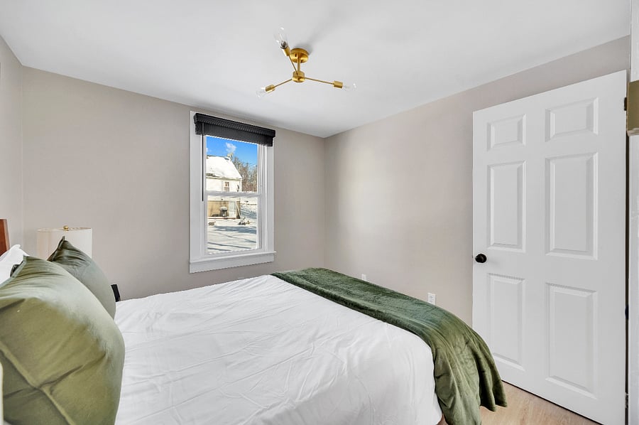 Furnished Finder property 820615_1 photo 14