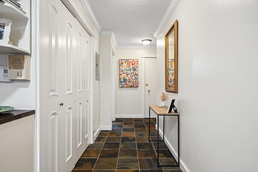 Furnished Finder property 820634_1 photo 6